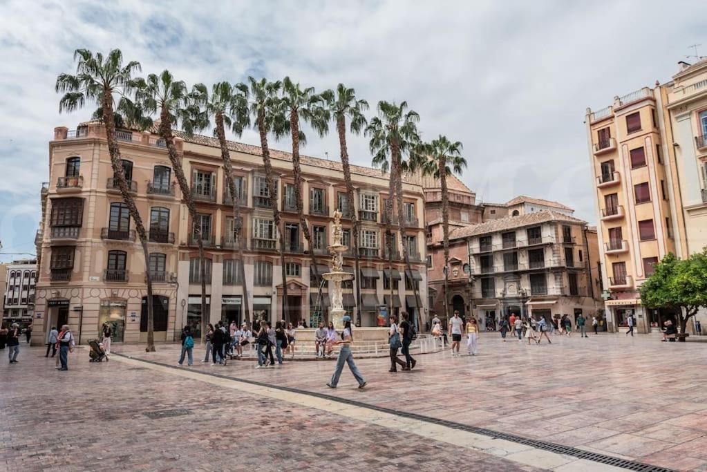 Apartment With Cathedral View & Terrace By Rems Malaga Exterior photo